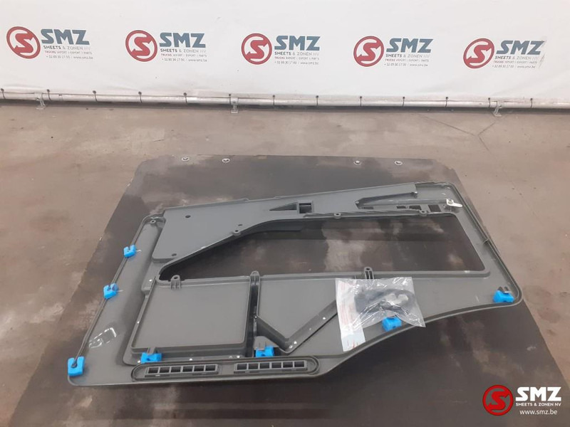 Mercedes-Benz Bekleding deur links MERCEDES MK, NG, - Door and parts for Truck: picture 2 Mercedes-Benz Bekleding deur links MERCEDES MK, NG, - Door and parts for Truck: picture 2