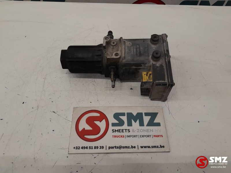 Mercedes-Benz Occ AdBluepomp Mercedes - Fuel system for Truck: picture 1 Mercedes-Benz Occ AdBluepomp Mercedes - Fuel system for Truck: picture 1