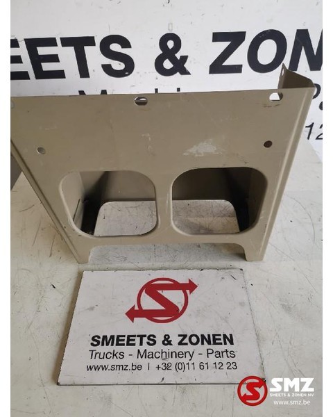 Mercedes-Benz Occ Opstapbak - Footstep for Truck: picture 3 Mercedes-Benz Occ Opstapbak - Footstep for Truck: picture 3