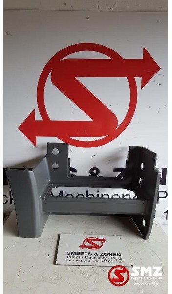 Mercedes-Benz Occ Opstapbak onder R Actros MP2/3 mega - Footstep for Truck: picture 1 Mercedes-Benz Occ Opstapbak onder R Actros MP2/3 mega - Footstep for Truck: picture 1