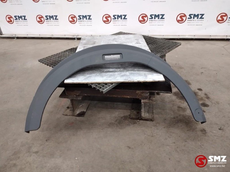 Mercedes-Benz Occ Spatbord voor links Mercedes SK - Fender for Truck: picture 1 Mercedes-Benz Occ Spatbord voor links Mercedes SK - Fender for Truck: picture 1