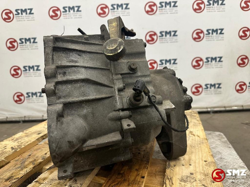 Mercedes-Benz Occ Versnellingsbak Mercedes 718.681 - Gearbox for Car: picture 2 Mercedes-Benz Occ Versnellingsbak Mercedes 718.681 - Gearbox for Car: picture 2