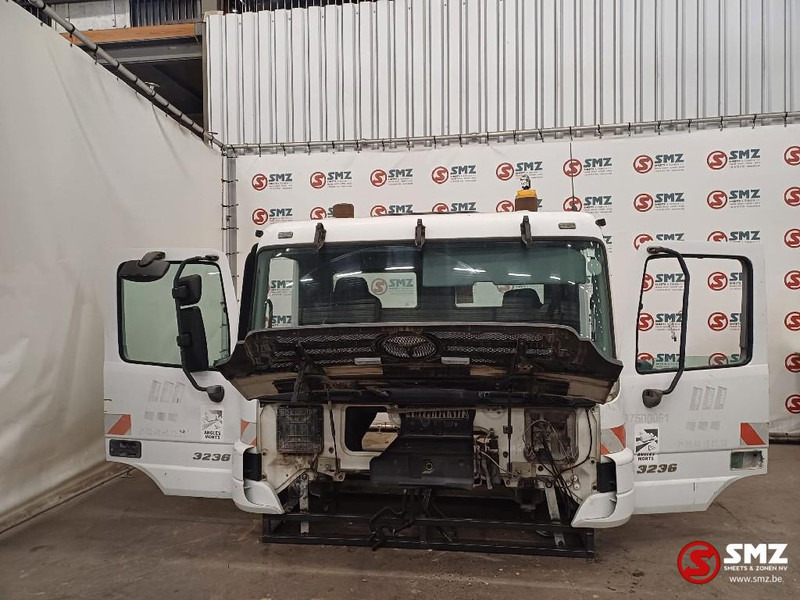 Mercedes-Benz Occ cabine compleet Mercedes Actros MP2 - Cab and interior for Truck: picture 2 Mercedes-Benz Occ cabine compleet Mercedes Actros MP2 - Cab and interior for Truck: picture 2