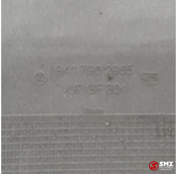 Mercedes-Benz Occ cabinespoilerset Mercedes Actros mp2/3 - Aerodynamics/ Spoiler for Truck: picture 5 Mercedes-Benz Occ cabinespoilerset Mercedes Actros mp2/3 - Aerodynamics/ Spoiler for Truck: picture 5