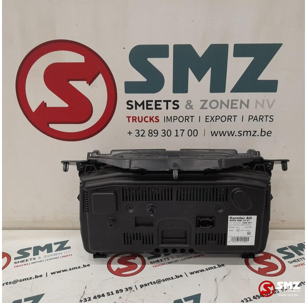 Mercedes-Benz Occ instrumentenpaneel Mercedes - Dashboard for Truck: picture 2 Mercedes-Benz Occ instrumentenpaneel Mercedes - Dashboard for Truck: picture 2