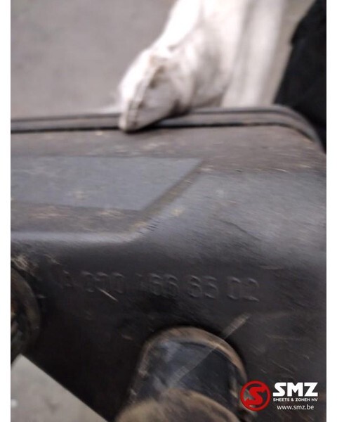 Mercedes-Benz Occ oliereservoir servo Mercedes Atego A0004666502 - Steering for Truck: picture 4 Mercedes-Benz Occ oliereservoir servo Mercedes Atego A0004666502 - Steering for Truck: picture 4