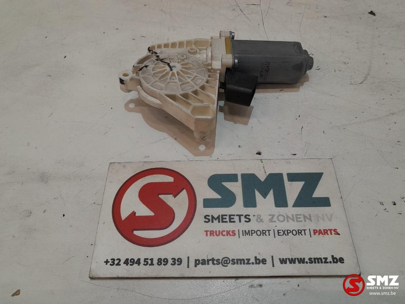 Mercedes-Benz Occ raamliftmotor Mercedes - Door and parts for Truck: picture 5 Mercedes-Benz Occ raamliftmotor Mercedes - Door and parts for Truck: picture 5