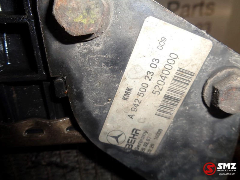 Mercedes-Benz Occ radiator Mercedes Actros - Radiator for Truck: picture 3 Mercedes-Benz Occ radiator Mercedes Actros - Radiator for Truck: picture 3