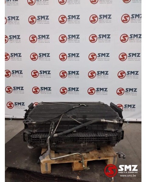 Mercedes-Benz Occ radiator Mercedes Actros MP4 A9605002701 - Radiator for Truck: picture 4 Mercedes-Benz Occ radiator Mercedes Actros MP4 A9605002701 - Radiator for Truck: picture 4