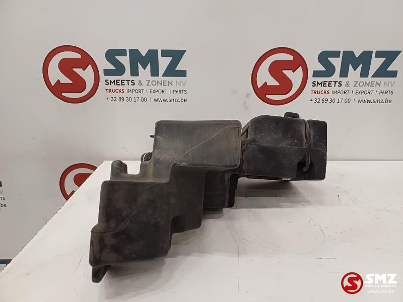 Mercedes-Benz Occ ruitenvloeistofreservoir Mercedes - Window and parts for Truck: picture 4 Mercedes-Benz Occ ruitenvloeistofreservoir Mercedes - Window and parts for Truck: picture 4