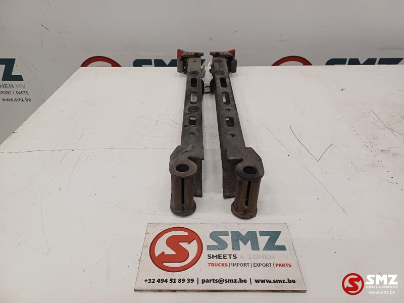 Mercedes-Benz Occ set side skirtsteunen Mercedes - Frame/ Chassis for Truck: picture 3 Mercedes-Benz Occ set side skirtsteunen Mercedes - Frame/ Chassis for Truck: picture 3