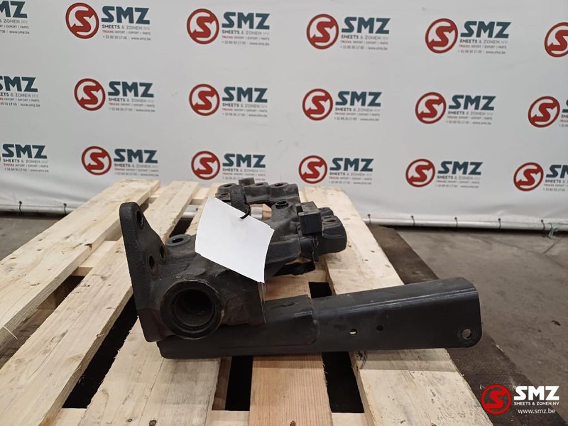 Mercedes-Benz Occ voorframe links Mercedes - Frame/ Chassis for Truck: picture 3 Mercedes-Benz Occ voorframe links Mercedes - Frame/ Chassis for Truck: picture 3