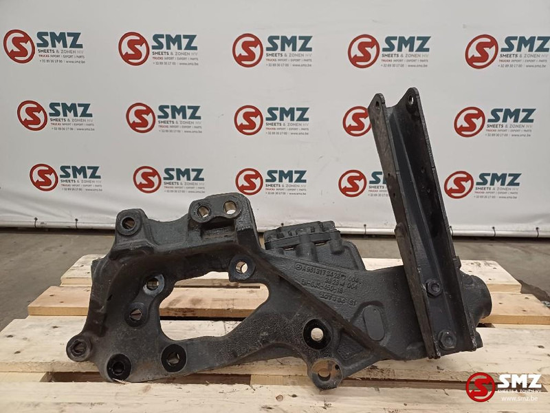 Mercedes-Benz Occ voorframe rechts Mercedes - Frame/ Chassis for Truck: picture 1 Mercedes-Benz Occ voorframe rechts Mercedes - Frame/ Chassis for Truck: picture 1