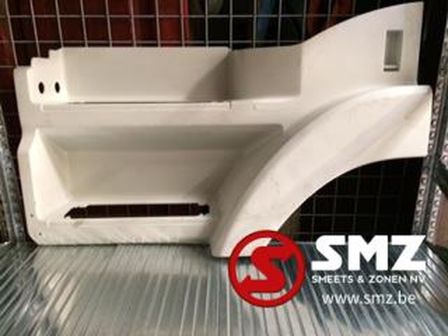 Mercedes-Benz Trapbak links Mercedes actros mp1 - Footstep for Truck: picture 1 Mercedes-Benz Trapbak links Mercedes actros mp1 - Footstep for Truck: picture 1