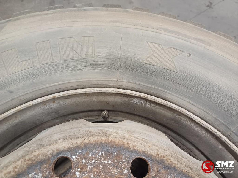 Michelin Occ vrachtwagenband 315/80R22.5 156/150 Michelin - Tire for Truck: picture 4 Michelin Occ vrachtwagenband 315/80R22.5 156/150 Michelin - Tire for Truck: picture 4