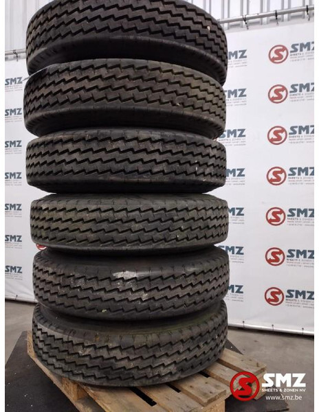Pirelli Occ vrachtwagenband Pirelli Cinturato 11 00 R 20 - Tire for Truck: picture 1 Pirelli Occ vrachtwagenband Pirelli Cinturato 11 00 R 20 - Tire for Truck: picture 1