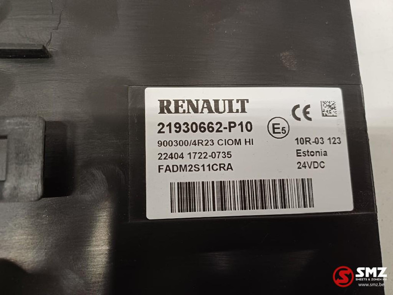 Renault Occ ECU CIOM regeleenheid Renault - ECU for Truck: picture 3 Renault Occ ECU CIOM regeleenheid Renault - ECU for Truck: picture 3