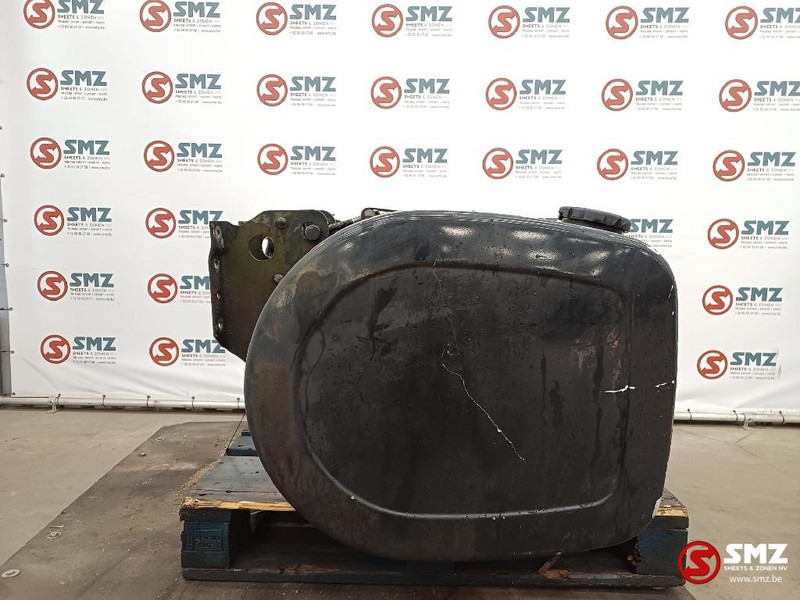 Renault Occ brandstoftank 540L Renault - Fuel tank for Truck: picture 4 Renault Occ brandstoftank 540L Renault - Fuel tank for Truck: picture 4