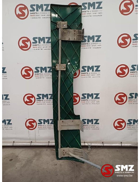 Renault Occ cabinespoiler rechts Renault - Aerodynamics/ Spoiler for Truck: picture 2 Renault Occ cabinespoiler rechts Renault - Aerodynamics/ Spoiler for Truck: picture 2