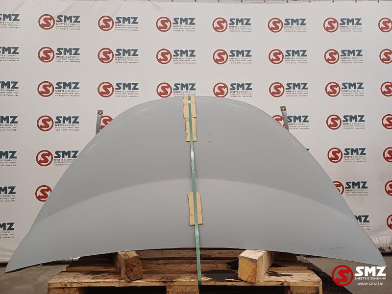 Renault Occ dakspoiler Renault - Aerodynamics/ Spoiler for Truck: picture 1 Renault Occ dakspoiler Renault - Aerodynamics/ Spoiler for Truck: picture 1