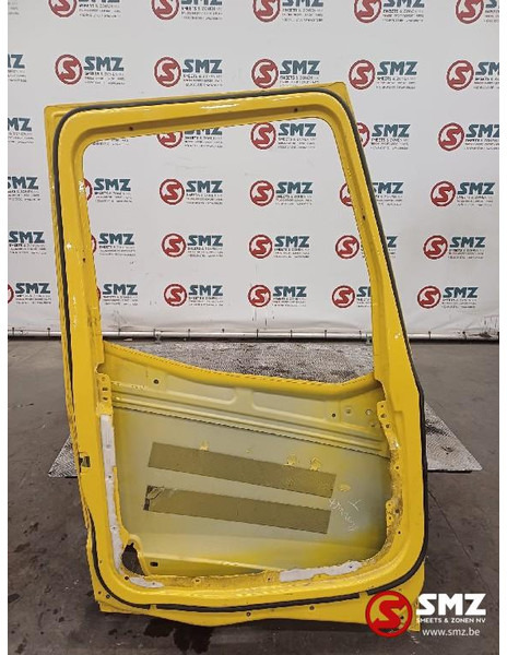 Renault Occ deur links Renault T - Door and parts for Truck: picture 2 Renault Occ deur links Renault T - Door and parts for Truck: picture 2