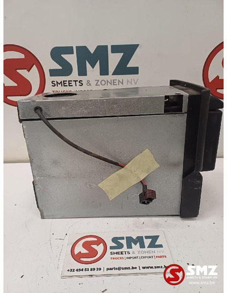 Renault Occ koelkast 6L Renault - Cab and interior for Truck: picture 3 Renault Occ koelkast 6L Renault - Cab and interior for Truck: picture 3