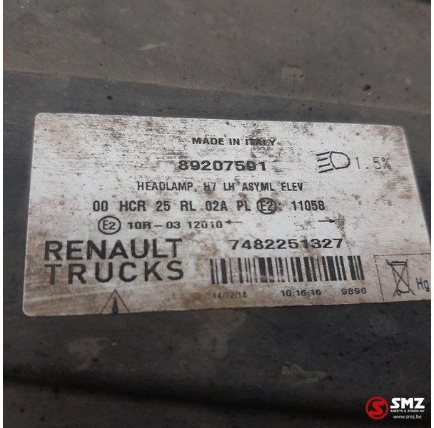 Renault Occ koplamp links RHD Renault - Headlight for Truck: picture 3 Renault Occ koplamp links RHD Renault - Headlight for Truck: picture 3