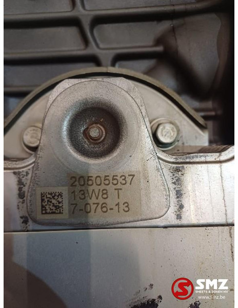 Renault Occ motoroliekoeler + motoroliekoelerdeksel DXI13 - Engine and parts for Truck: picture 4 Renault Occ motoroliekoeler + motoroliekoelerdeksel DXI13 - Engine and parts for Truck: picture 4