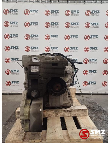 Renault Occ versnellingsbak + retarder AT2612D Renault - Gearbox for Truck: picture 4 Renault Occ versnellingsbak + retarder AT2612D Renault - Gearbox for Truck: picture 4