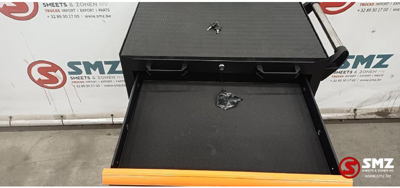 Diversen Gereedschapswagen gevuld 258 delig - Spare parts for Truck: picture 2 Diversen Gereedschapswagen gevuld 258 delig - Spare parts for Truck: picture 2