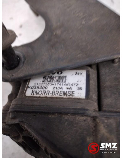 Volvo Occ EBS modulator Volvo FH 21327360 K038400 - Spare parts for Truck: picture 3 Volvo Occ EBS modulator Volvo FH 21327360 K038400 - Spare parts for Truck: picture 3