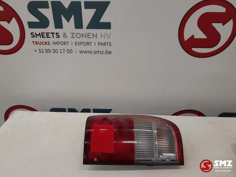 Toyota Lamp assy achter rechts lexus , Toyota - Tail light for Truck: picture 1 Toyota Lamp assy achter rechts lexus , Toyota - Tail light for Truck: picture 1