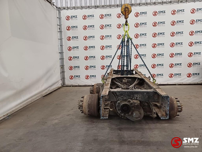 Volvo Occ Dubbele as (bogie) Volvo FH 6X4 - Frame/ Chassis for Truck: picture 3 Volvo Occ Dubbele as (bogie) Volvo FH 6X4 - Frame/ Chassis for Truck: picture 3