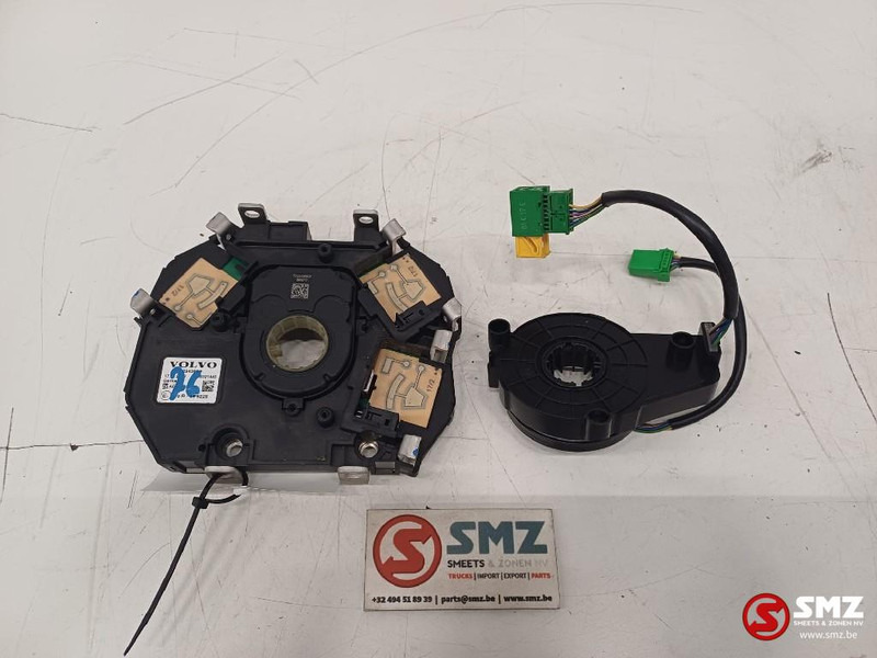 Volvo Occ klokspring + stuurplaat + sensor Volvo - Electrical system for Truck: picture 1 Volvo Occ klokspring + stuurplaat + sensor Volvo - Electrical system for Truck: picture 1
