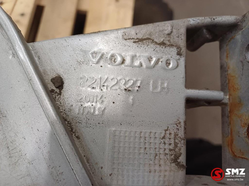 Volvo Occ opstap links Volvo - Cab and interior for Truck: picture 5 Volvo Occ opstap links Volvo - Cab and interior for Truck: picture 5