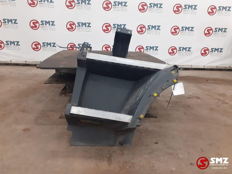 Volvo Occ opstapbak links Volvo - Cab and interior for Truck: picture 1 Volvo Occ opstapbak links Volvo - Cab and interior for Truck: picture 1