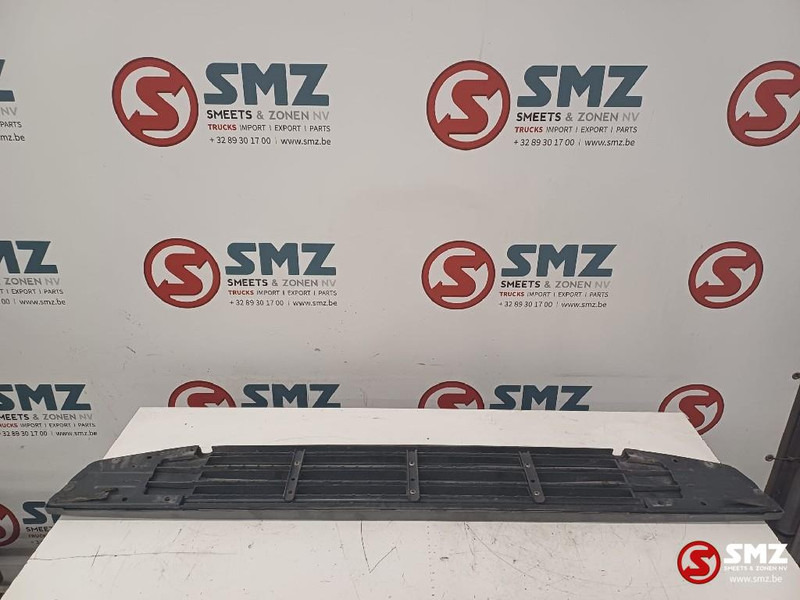 Volvo Occ radiatorgrille Volvo - Grill for Truck: picture 2 Volvo Occ radiatorgrille Volvo - Grill for Truck: picture 2