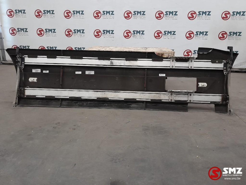 Volvo Occ side skirt links Volvo - Frame/ Chassis for Truck: picture 2 Volvo Occ side skirt links Volvo - Frame/ Chassis for Truck: picture 2