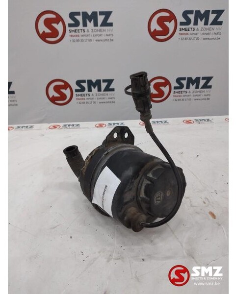 ZF Occ stuurbekrachtigingsreservoir MAN ZF PA66GF25 - Steering pump for Truck: picture 1 ZF Occ stuurbekrachtigingsreservoir MAN ZF PA66GF25 - Steering pump for Truck: picture 1