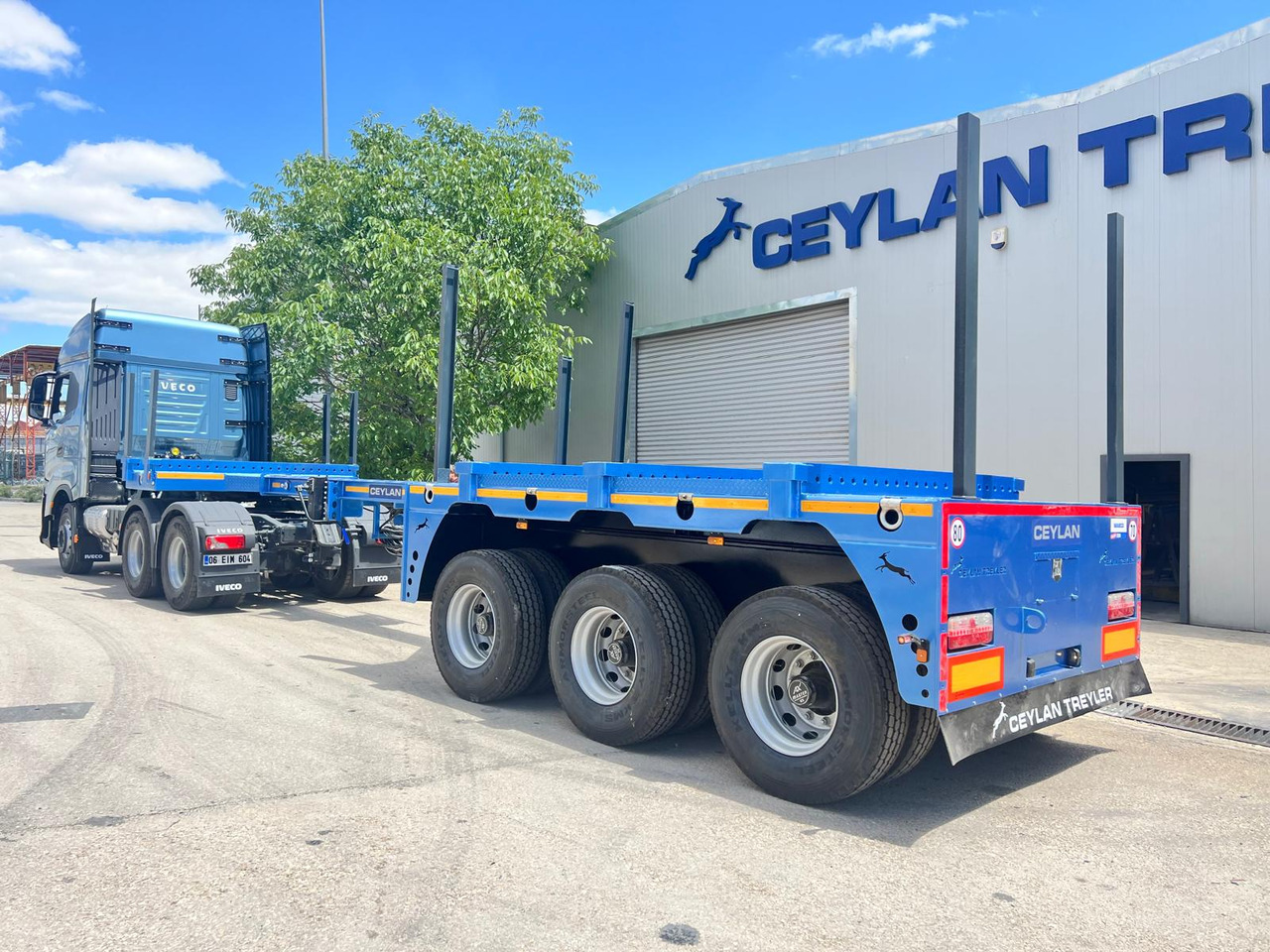 CEYLAN 3 AXLES STANDART & EXTENDABLE LOWBED - Low loader semi-trailer: picture 1 CEYLAN 3 AXLES STANDART & EXTENDABLE LOWBED - Low loader semi-trailer: picture 1