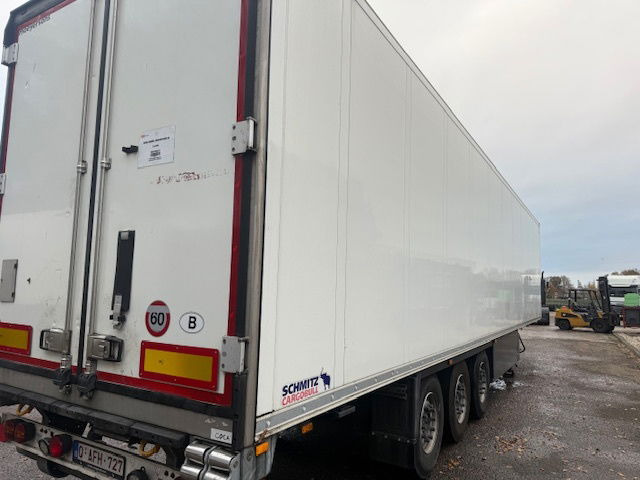 Schmitz Cargobull Thermoking SLX 300 - Refrigerator semi-trailer: picture 3 Schmitz Cargobull Thermoking SLX 300 - Refrigerator semi-trailer: picture 3