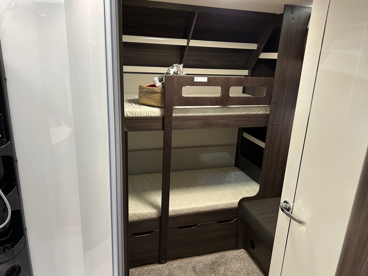 Hobby PRESTIGE 720 KWFU - Caravan: picture 3 Hobby PRESTIGE 720 KWFU - Caravan: picture 3