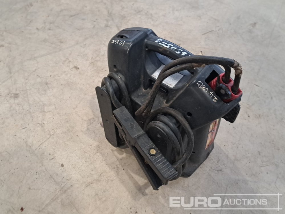 12v/24v Booster Pack - Workshop equipment: picture 5 12v/24v Booster Pack - Workshop equipment: picture 5