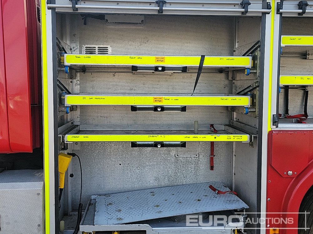 Fire truck 2002 Scania 260 94D: picture 13