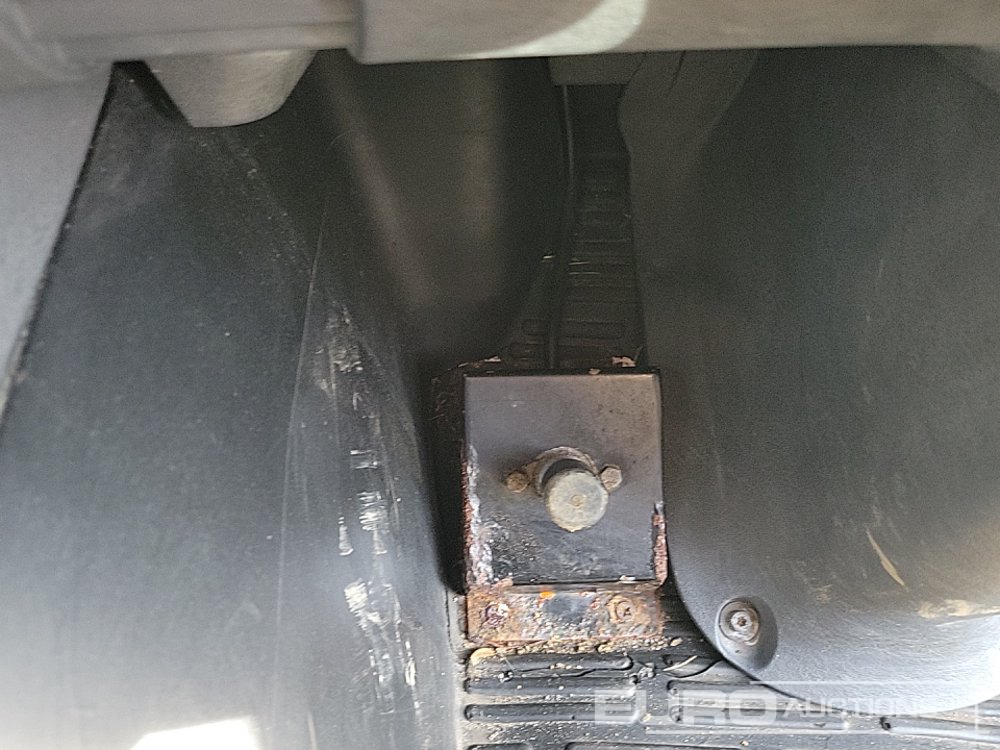 Fire truck 2002 Scania 260 94D: picture 38