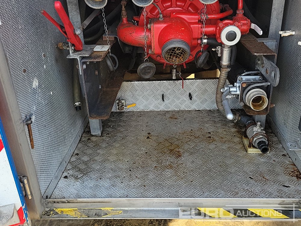 Fire truck 2002 Scania 260 94D: picture 19