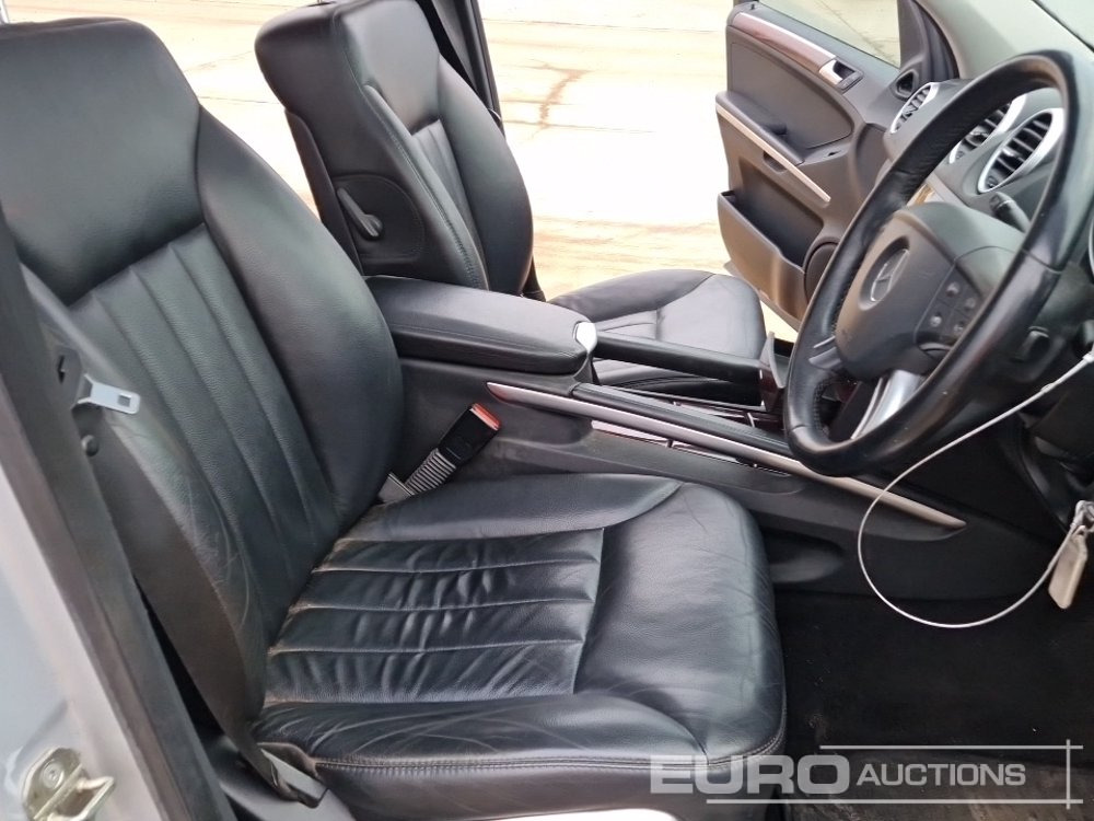 SUV 2006 Mercedes ML320 CDI: picture 27 SUV 2006 Mercedes ML320 CDI: picture 27