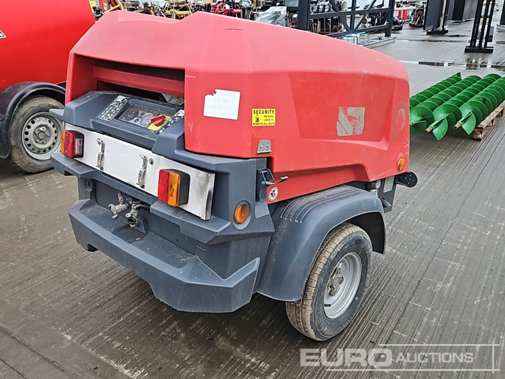 2011 Atlas Copco XAS48 - Air compressor: picture 5 2011 Atlas Copco XAS48 - Air compressor: picture 5