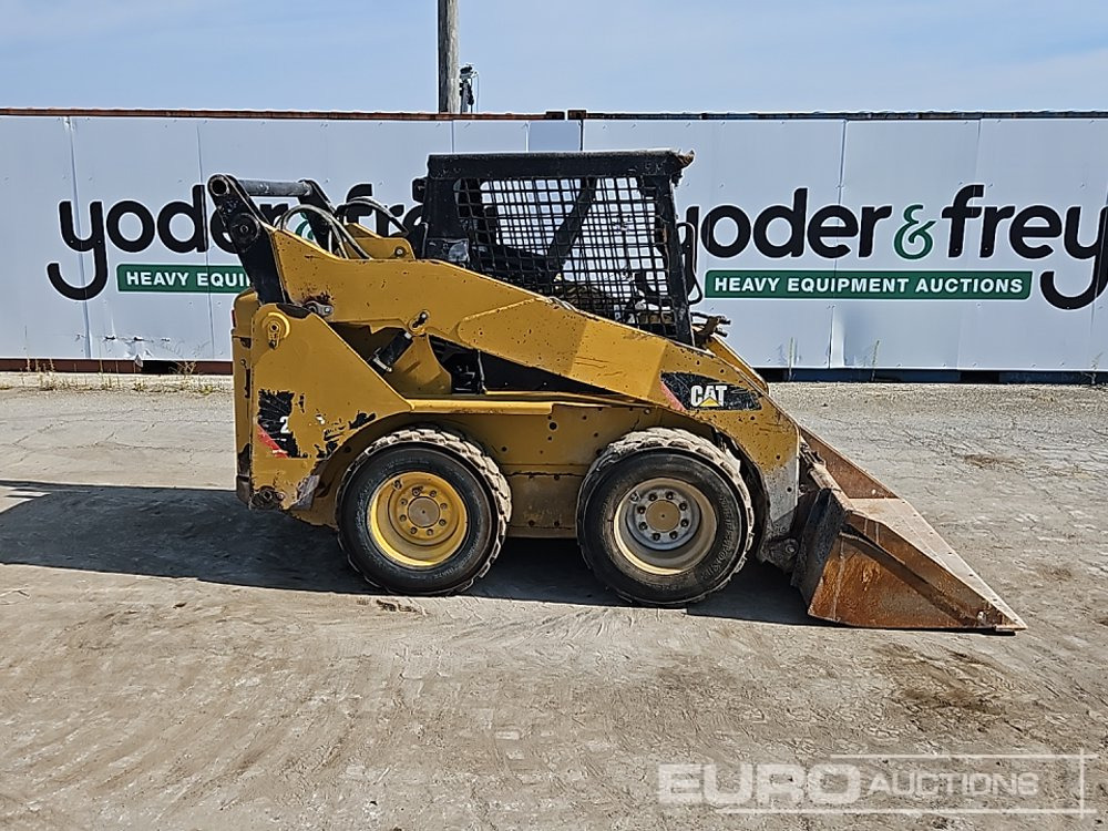 2012 CAT 242B3 - Skid steer loader: picture 5 2012 CAT 242B3 - Skid steer loader: picture 5
