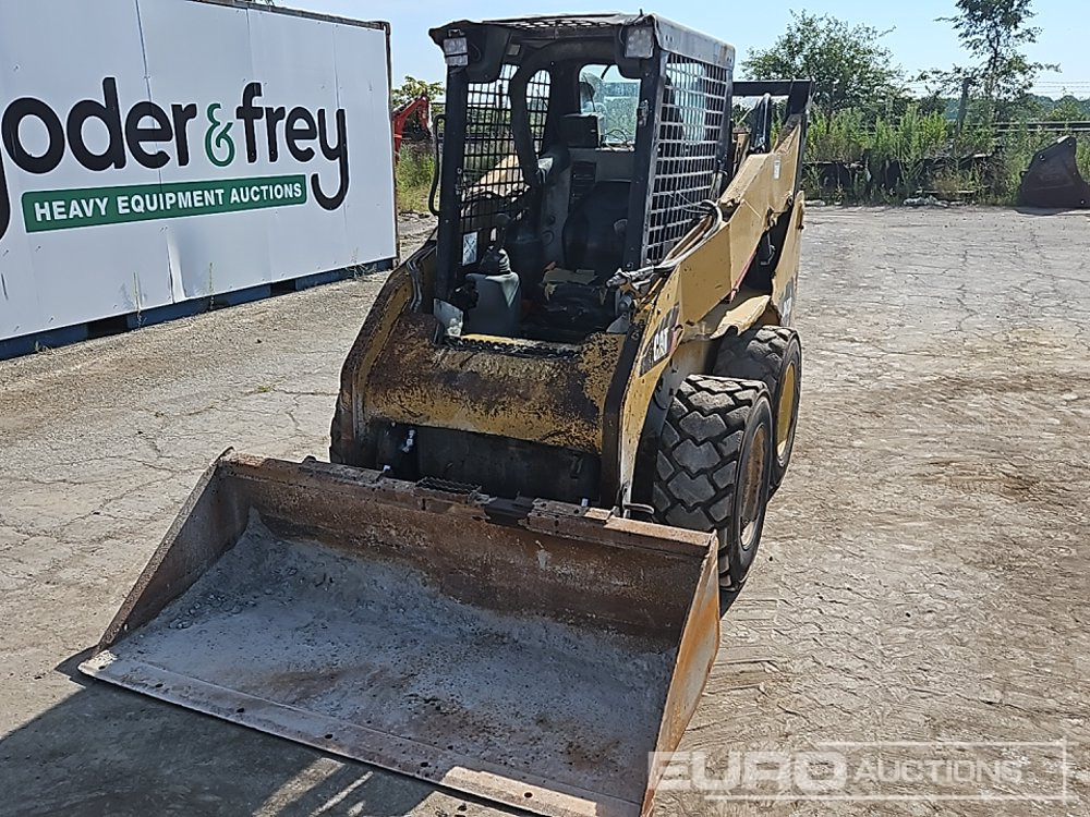 2012 CAT 242B3 - Skid steer loader: picture 1 2012 CAT 242B3 - Skid steer loader: picture 1
